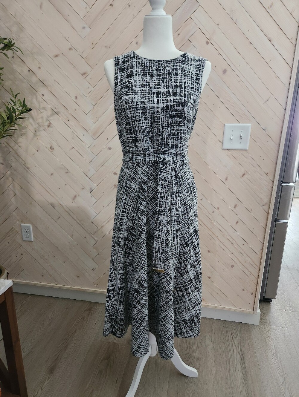 Calvin Klein Black and White Textured Sleeveless  Dress